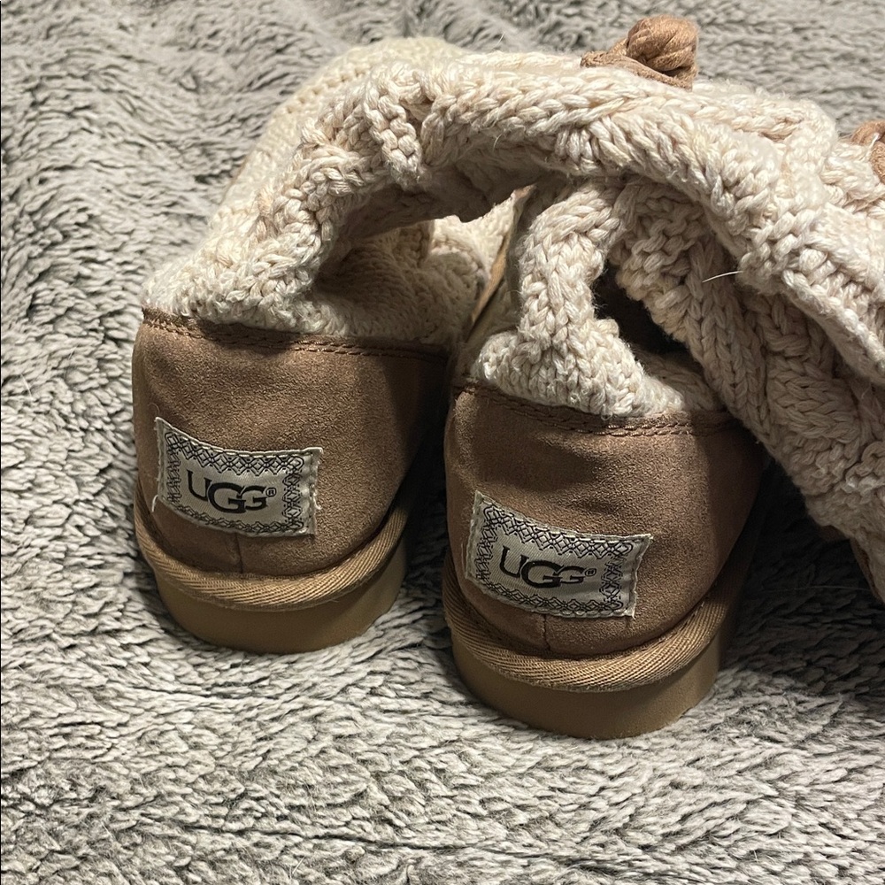 UGG Women's Cream and Tan Winter Boots - Picture 2 of 10
